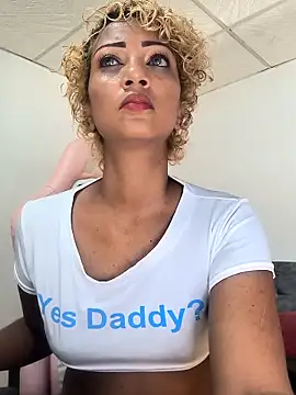 Amaliu  online show from 12/15/25, 06:14