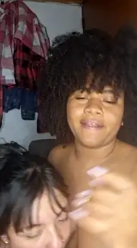 Snapshot of DANIELA_MICHEL chatting on 03/11/25, 04:51 DANIELA MICHEL online show from 03/11/25, 04:51