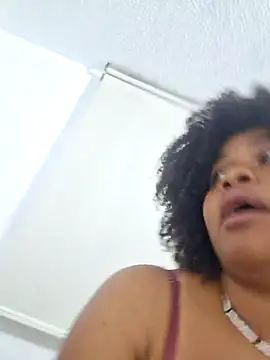 Snapshot of DANIELA_MICHEL chatting on 03/22/25, 09:42 DANIELA MICHEL online show from 03/22/25, 09:42