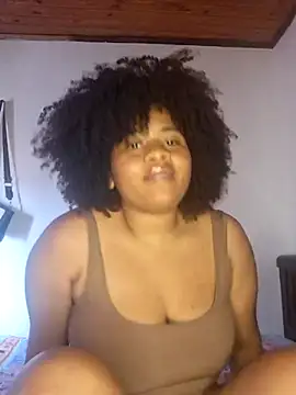 Snapshot of DANIELA_MICHEL chatting on 02/27/25, 08:31 DANIELA MICHEL online show from 02/27/25, 08:31