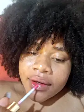 Snapshot of DANIELA_MICHEL chatting on 03/02/25, 02:51 DANIELA MICHEL online show from 03/02/25, 02:51