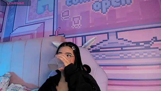  18alice online show from 03/01/26, 04:01