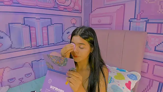  18alice online show from 03/12/25, 02:20