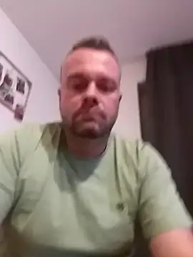 mikaaaaase online show from 10/04/25, 12:45