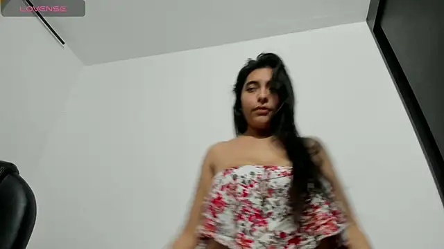 Sara-shely online show from 10/10/25, 07:25