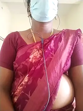 Snapshot of Preethytamilsexy chatting on 06/12/26, 05:27 Preethytamilsexy online show from 06/12/26, 05:27