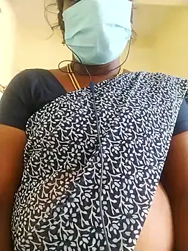 Snapshot of Preethytamilsexy chatting on 06/07/26, 10:31 Preethytamilsexy online show from 06/07/26, 10:31