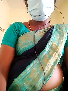 Snapshot of Preethytamilsexy chatting on 06/04/26, 03:22 Preethytamilsexy online show from 06/04/26, 03:22