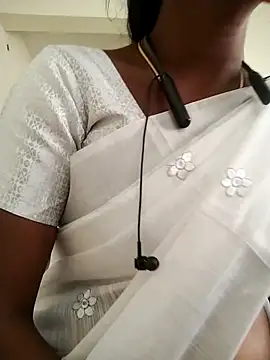 Preethytamilsexy online show from 02/10/26, 06:34