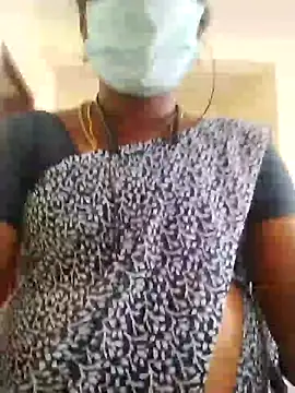 Snapshot of Preethytamilsexy chatting on 07/13/26, 11:20 Preethytamilsexy online show from 07/13/26, 11:20
