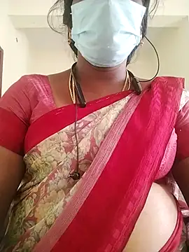 Snapshot of Preethytamilsexy chatting on 07/07/26, 07:34 Preethytamilsexy online show from 07/07/26, 07:34