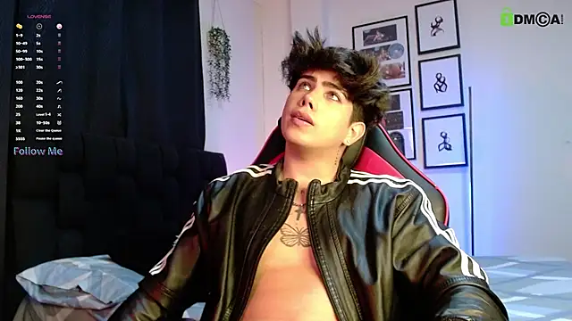 LyleBennett  online show from 12/17/25, 09:25