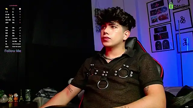 LyleBennett  online show from 11/23/25, 09:41