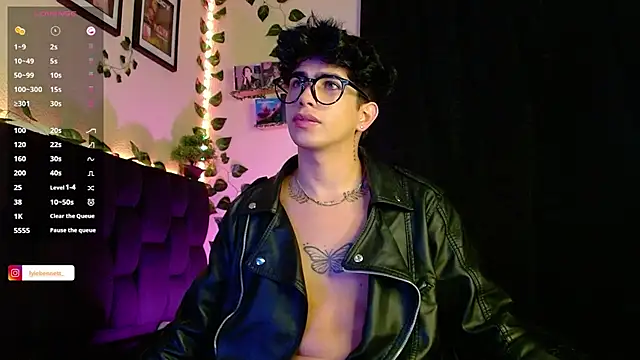 LyleBennett  online show from 02/01/25, 10:05