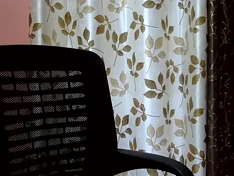 Snapshot of Riya_riyaa chatting on 01/31/25, 01:22 Riya riyaa online show from 01/31/25, 01:22