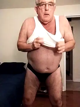 Shoreguy69 online show from 12/14/25, 10:54