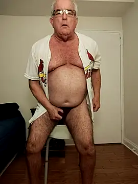 Shoreguy69 online show from 12/02/25, 12:29