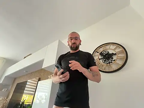 Haptic  online show from 04/30/26, 03:52