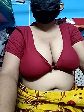 BERRY 00 online show from 10/27/25, 05:58