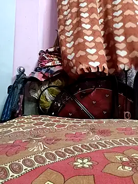 BERRY 00 online show from 04/03/26, 10:00