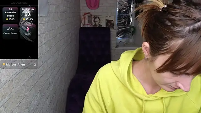 Nika Kitten online show from 04/10/26, 10:55