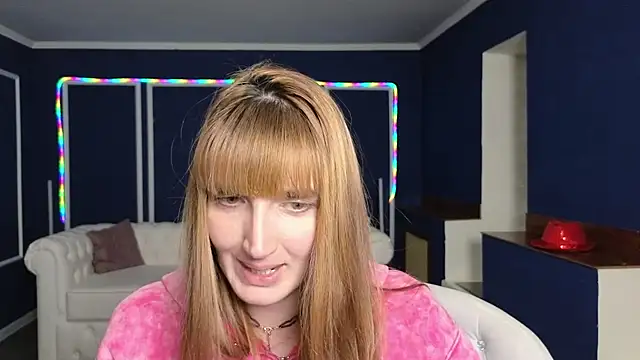 Nika Kitten online show from 03/05/25, 05:39