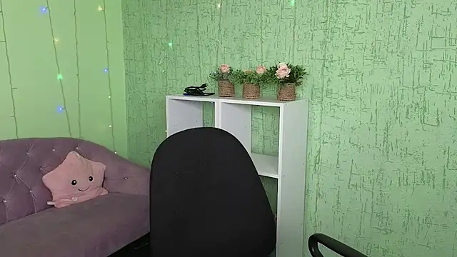 Nika Kitten online show from 05/04/26, 11:13
