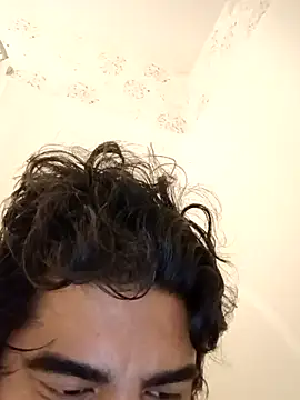 Brickstash online show from 12/04/25, 01:32