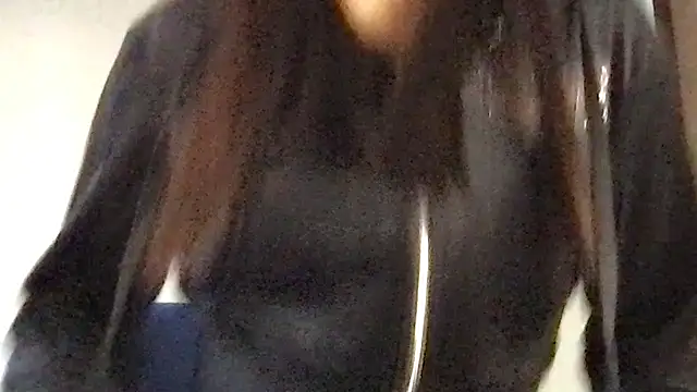 Snapshot of MoonriseGoddess chatting on 04/07/26, 02:30 MoonriseGoddess online show from 04/07/26, 02:30