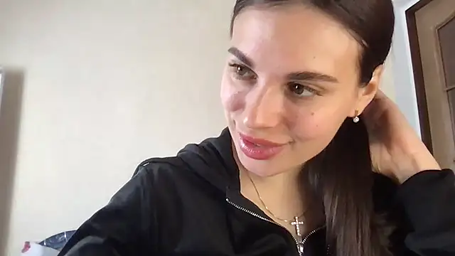 Snapshot of MoonriseGoddess chatting on 04/14/26, 09:25 MoonriseGoddess online show from 04/14/26, 09:25