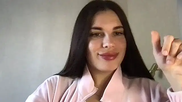 Snapshot of MoonriseGoddess chatting on 04/13/26, 10:19 MoonriseGoddess online show from 04/13/26, 10:19