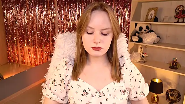 VivienLeeigh online show from 05/22/26, 05:16