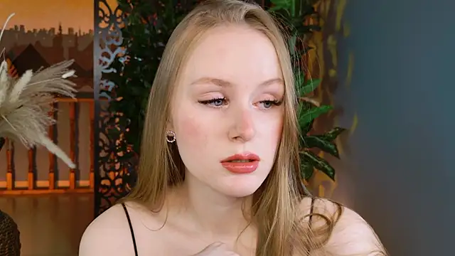 VivienLeeigh online show from 11/26/25, 01:11