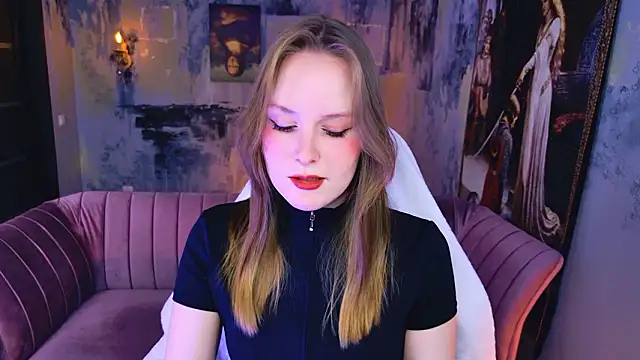 VivienLeeigh online show from 03/30/26, 06:04