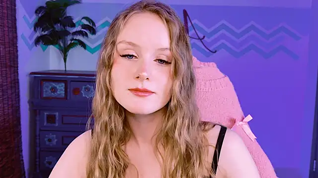 VivienLeeigh online show from 10/22/25, 04:39