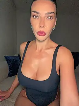 krissiswrld- online show from 03/31/26, 06:21