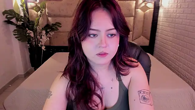 crimson tati  online show from 05/16/26, 04:22