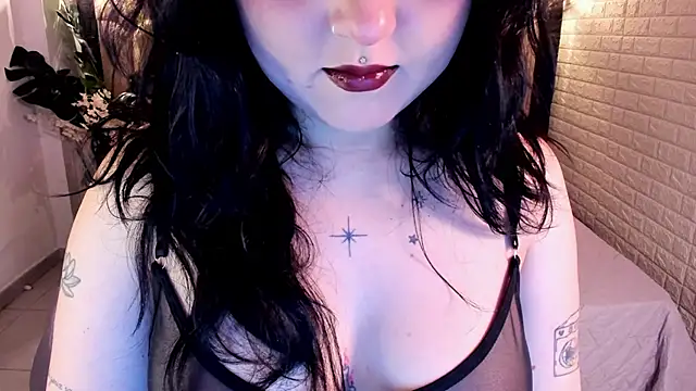crimson tati  online show from 07/01/26, 01:00