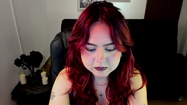 crimson tati  online show from 11/18/25, 04:49