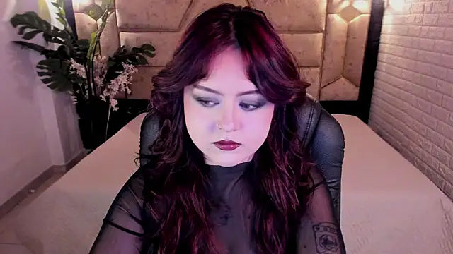 crimson tati  online show from 05/15/26, 04:54