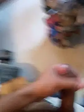 ezepitudo1 online show from 01/01/25, 04:18