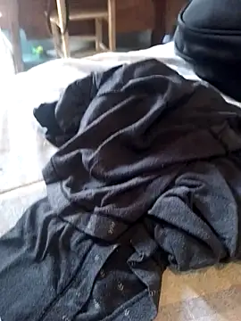 ezepitudo1 online show from 12/21/24, 04:25