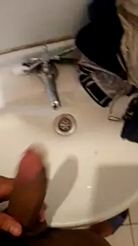 ezepitudo1 online show from 01/01/25, 08:04