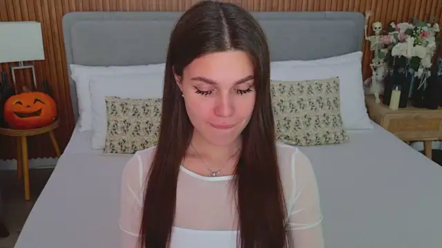 RihannaRose online show from 10/27/25, 05:14