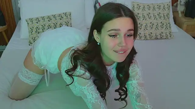 RihannaRose online show from 10/30/25, 05:21