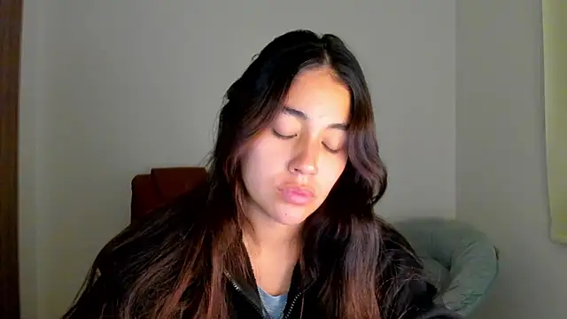 AriaMontgomery online show from 03/19/25, 07:40