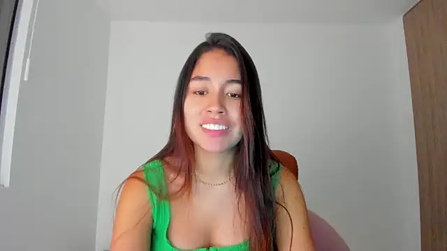 AriaMontgomery online show from 10/10/25, 12:55