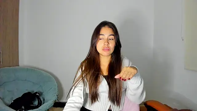 AriaMontgomery online show from 02/19/25, 08:12