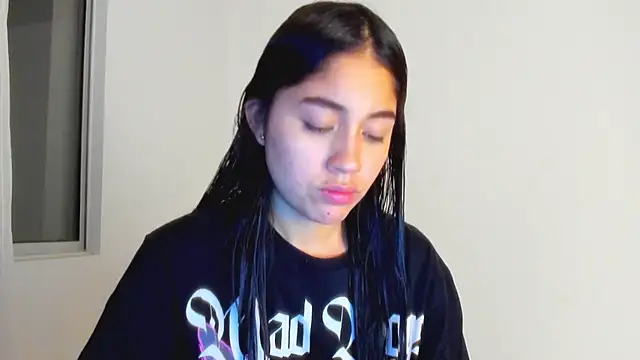 AriaMontgomery online show from 07/15/26, 04:30