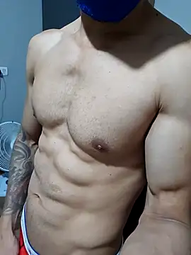 Snapshot of __Vlad__ chatting on 12/12/24, 03:21 Vlad online show from 12/12/24, 03:21